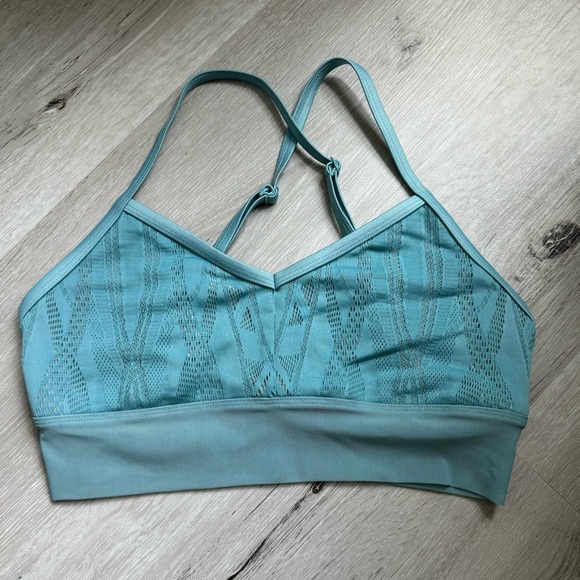 ALO Yoga Other - All Yoga Sports Bra
